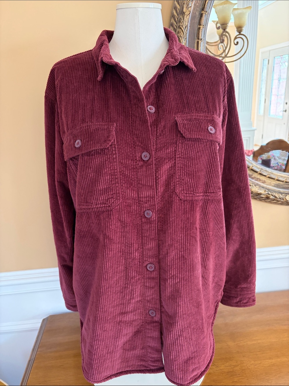 American Eagle Outfitters Corduroy Button-Up Jacket in Burgundy
